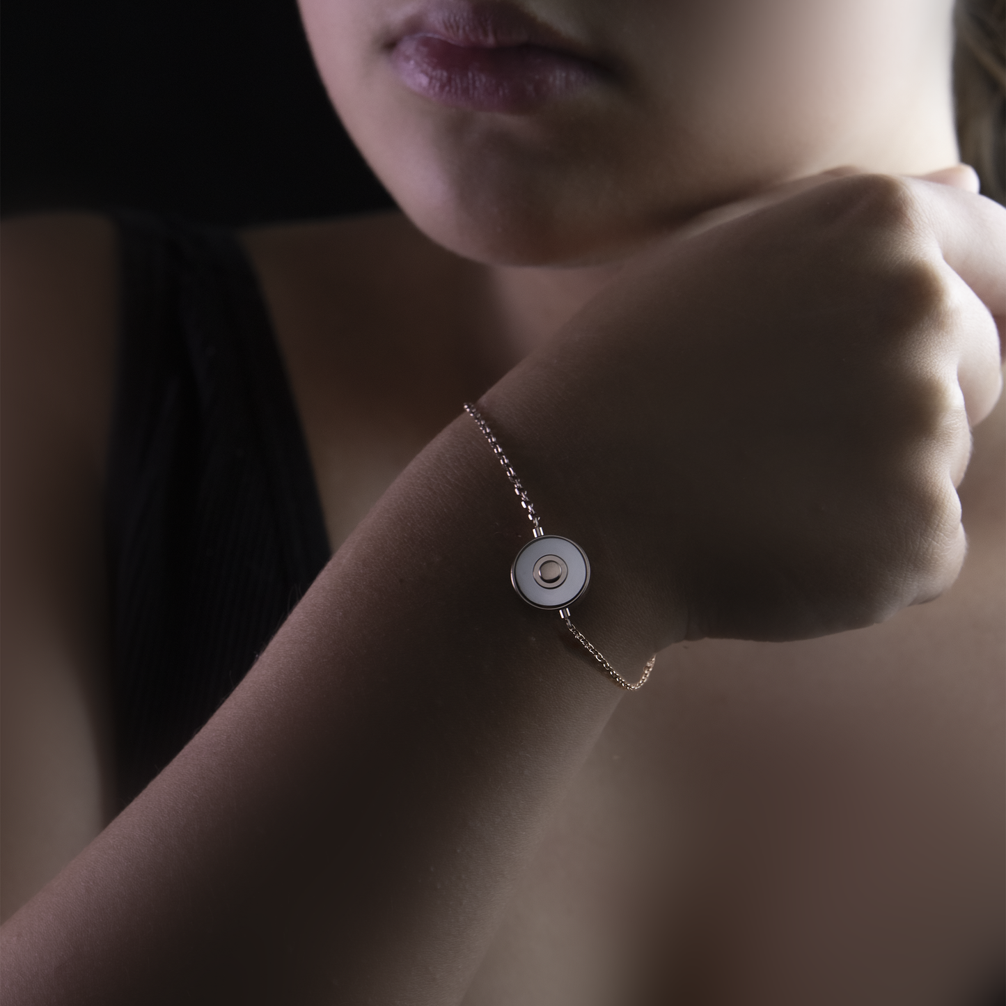 Das geheime Armband aus 18-karätigem Gold