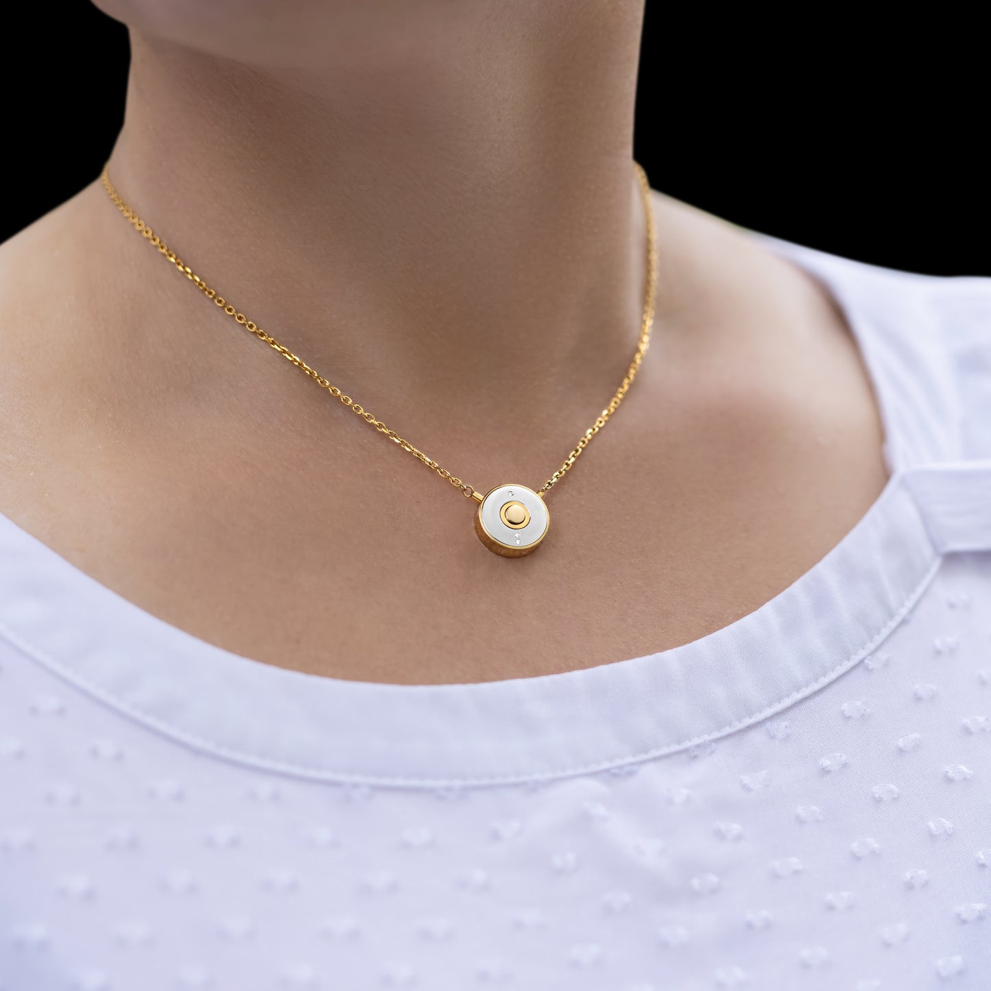 Der geheime Anhänger Diamanten Gold 3.2